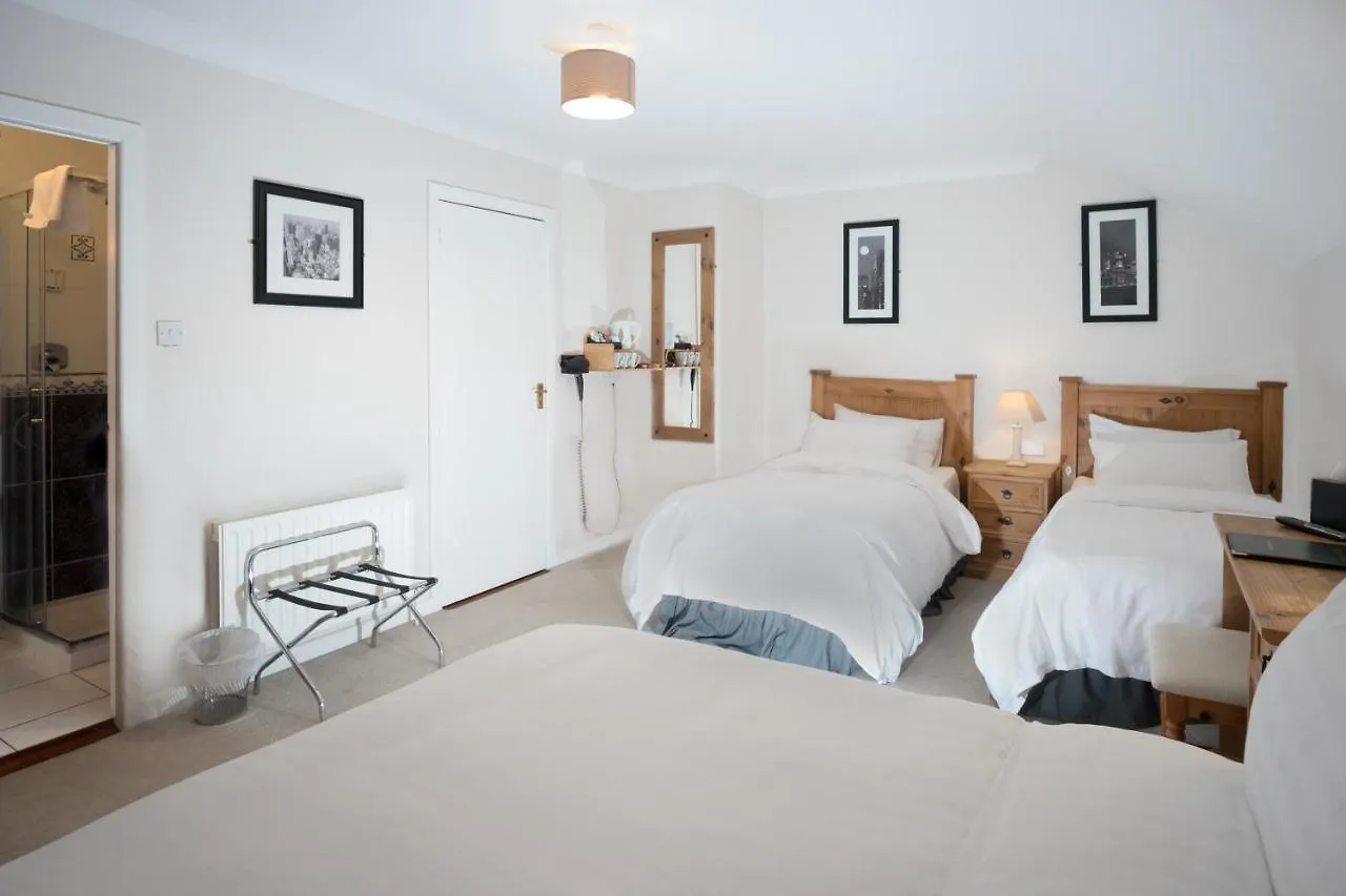 Woodside Lodge Accomodation Westport Guest house