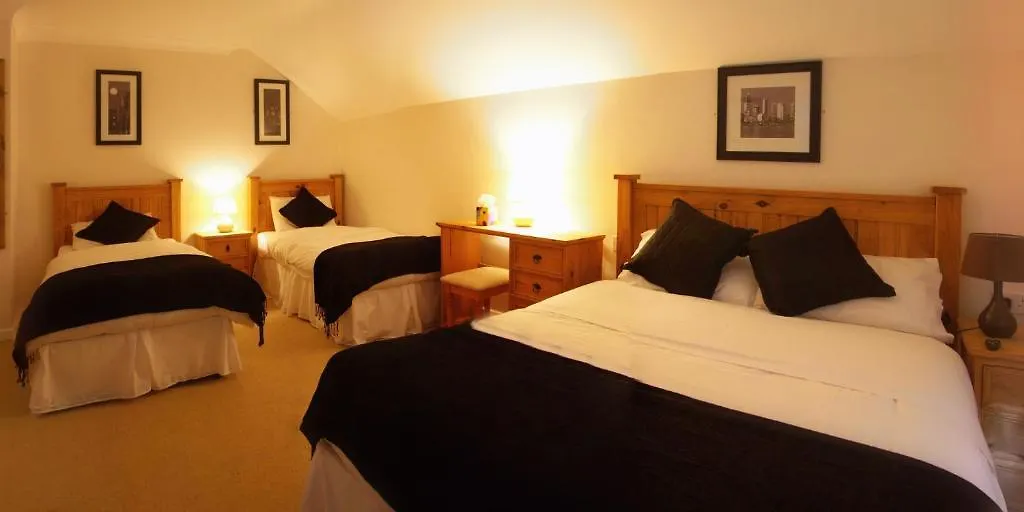 Woodside Lodge Accomodation Westport Guest house